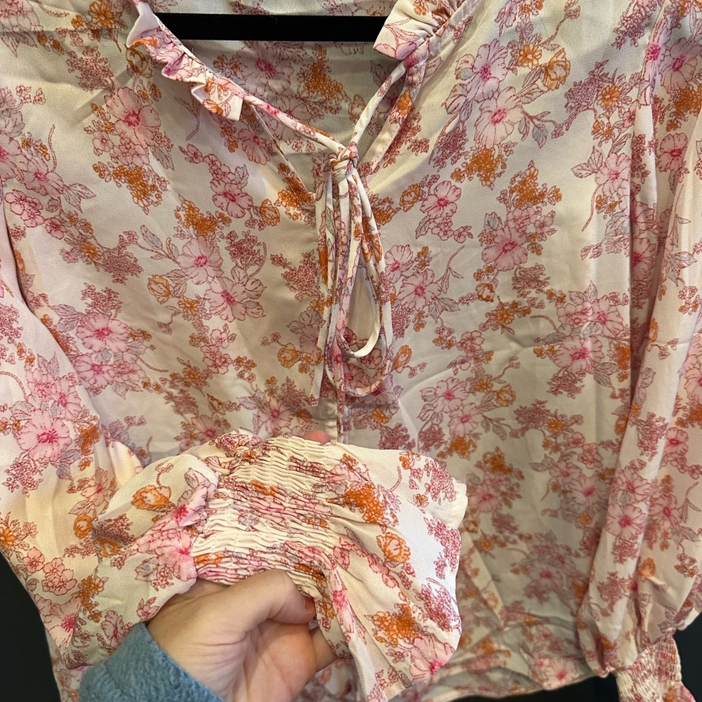 Pink and Cream Puff Sleeve Ruffled Blouse | Small | NWOT - Picture 2 of 4